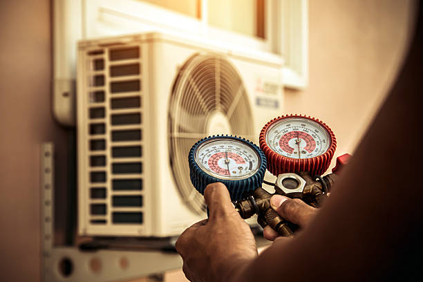 Professional Ductwork Repair technician working in Cliffside Park, NJ
